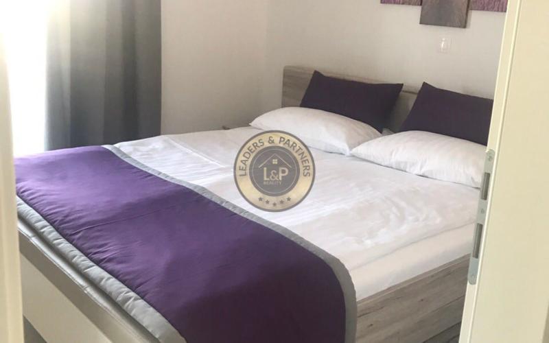 NOVALJA, NA PREDAJ ŠTVORPOSCHODOVÝ DOM S 5 APARTMÁNMI, BAZÉN, LOKALITA, KOMPLETNE NOVO ZARIADENÝ