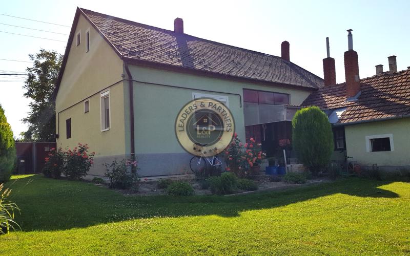 PREDAJ rodinný dom Dunakiliti