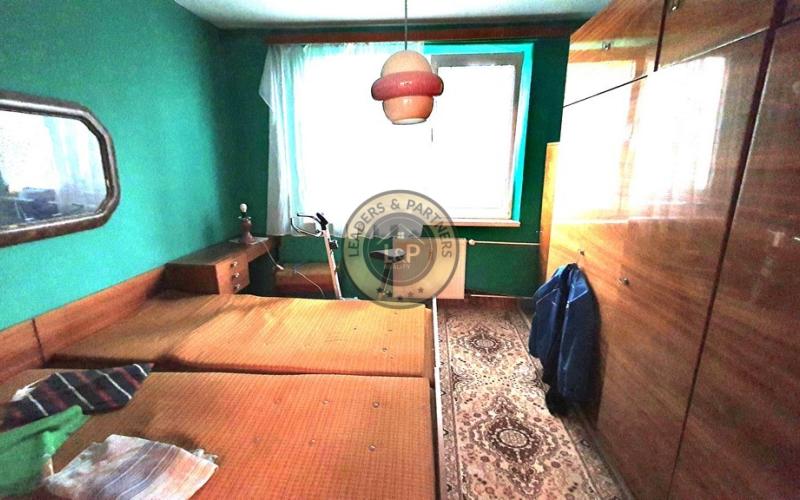 PREDAJ: 4 izbový byt 79 m2 čiastočná rekonštrukcia