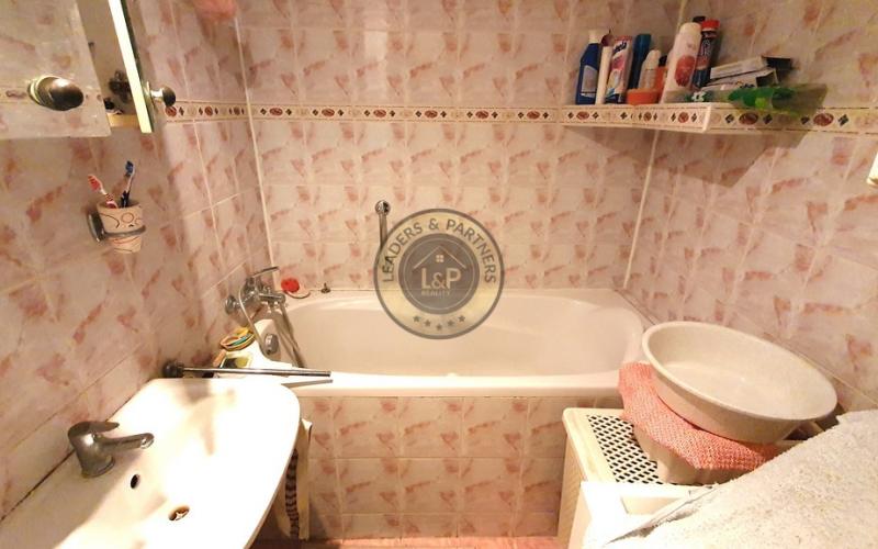 PREDAJ: 4 izbový byt 79 m2 čiastočná rekonštrukcia