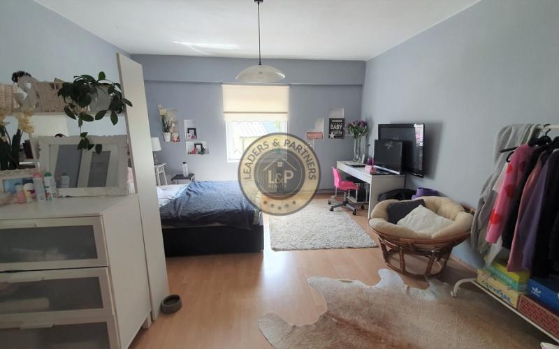 PREDAJ: veľký poschodový rodinný dom v Poprade - Matejovce s garážou a zasklenou verandou