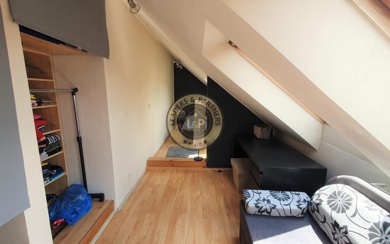 PREDAJ: veľký poschodový rodinný dom v Poprade - Matejovce s garážou a zasklenou verandou