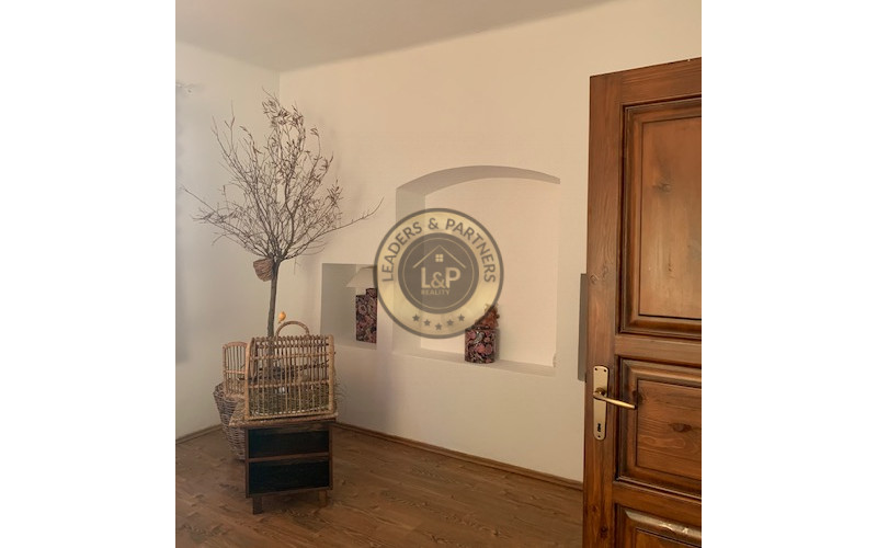 Krásny rodinný dom s veľkorysým pozemkom v obci Abaújvár.