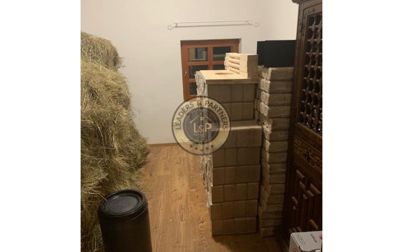 Krásny rodinný dom s veľkorysým pozemkom v obci Abaújvár.