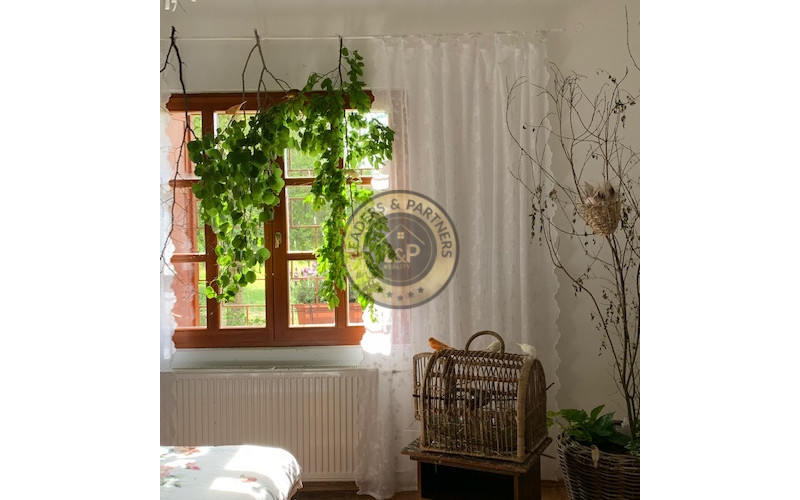 Krásny rodinný dom s veľkorysým pozemkom v obci Abaújvár.