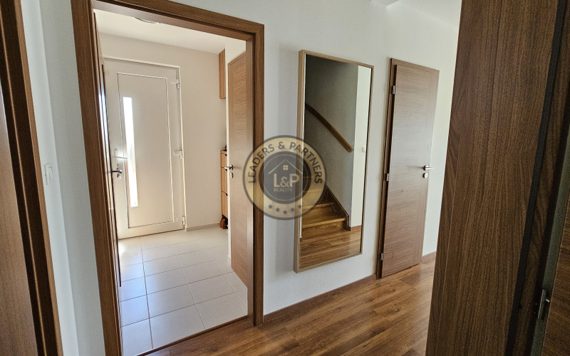 Na predaj 4 -izbový rodinný dom v Senci