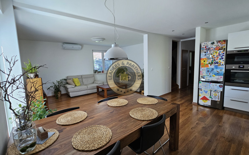 Na predaj 4 -izbový rodinný dom v Senci