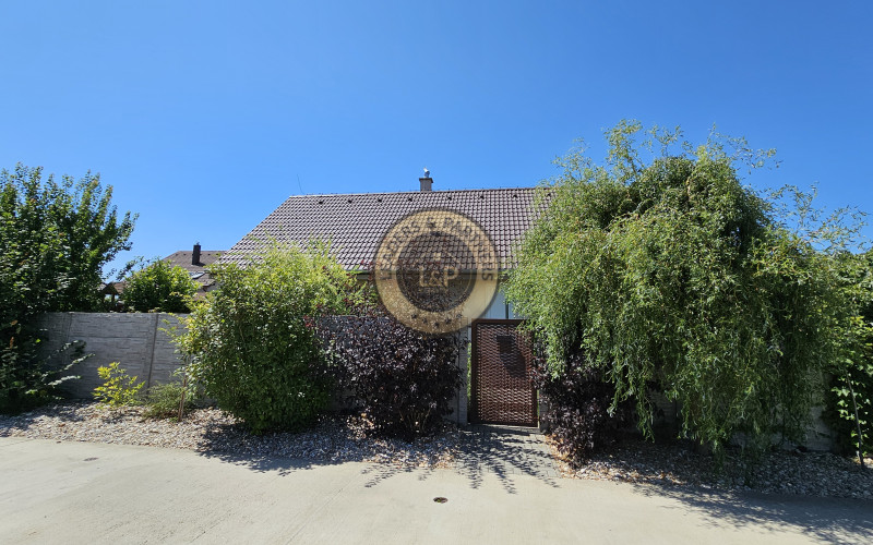 Na predaj 4 -izbový rodinný dom v Senci