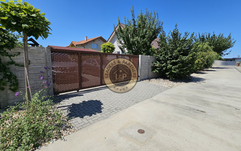 Na predaj 4 -izbový rodinný dom v Senci