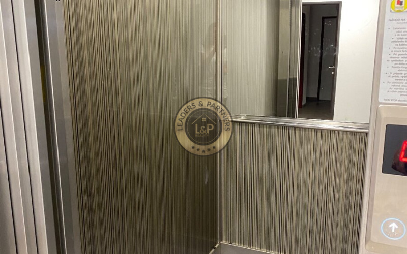 predaj 2-izbový byt v prestížnej lokalite Hrádok, Michalovce