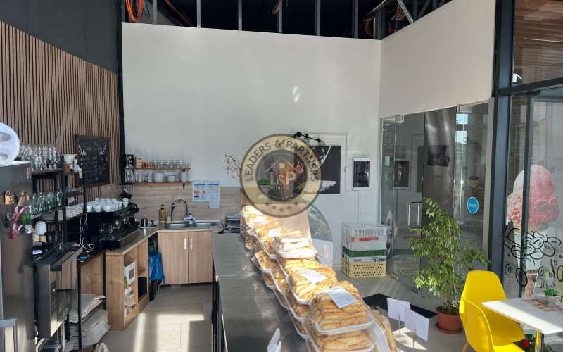 Predaj! KAVIAREŇ-CUKRÁREŇ Rača, 25000eur. Po zľave.