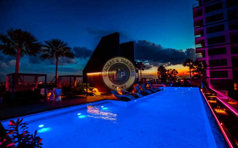 Apartmánový komplex Arcadia Milennium Tower, Pattaya-Thajsko