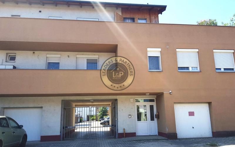 PREDAJ 3izbový byt so strešnou terasou 100 m2 Mosonmagyaróvár