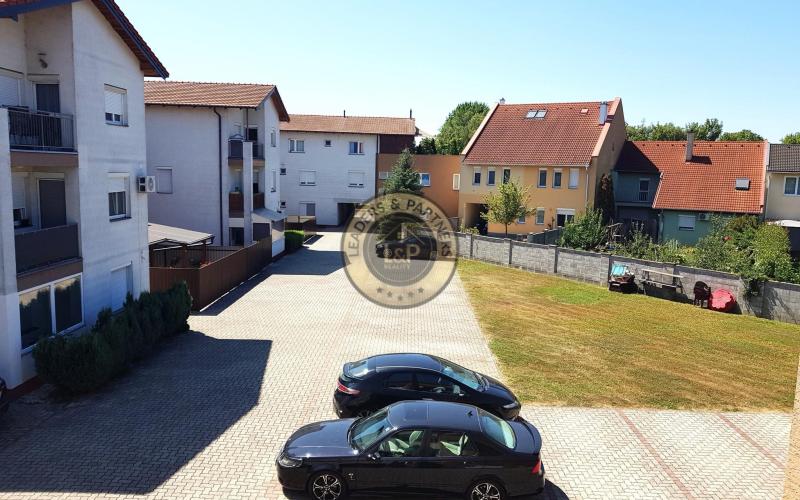 PREDAJ 3izbový byt so strešnou terasou 100 m2 Mosonmagyaróvár