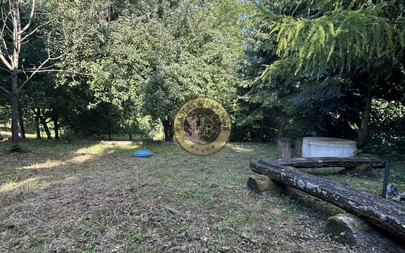 ZNÍŽENÁ CENA! Na predaj pozemok s chatkou v Trstíne časť Rasuchov