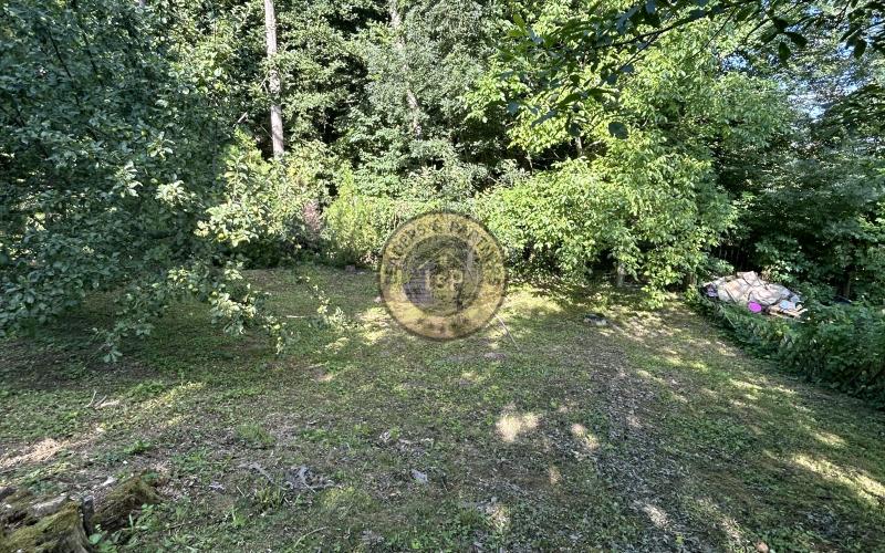 ZNÍŽENÁ CENA! Na predaj pozemok s chatkou v Trstíne časť Rasuchov