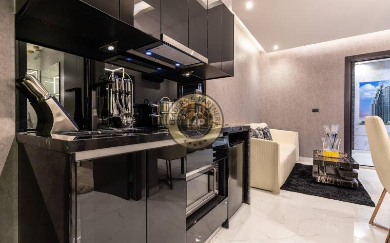 Apartmánový komplex Grand Solaire, Pattaya-Thajsko