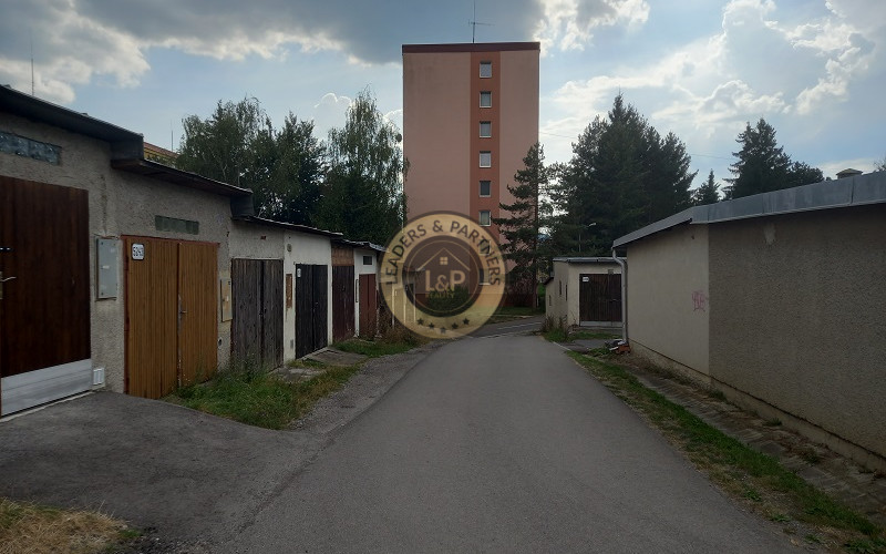 NA PREDAJ garáž ZVOLEN - ZLATÝ POTOK