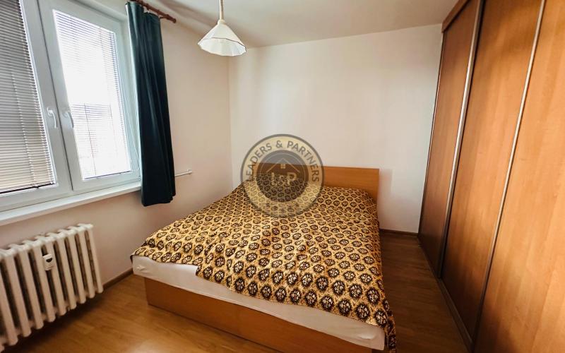 NA PREDAJ: 3-izbový byt v Hlohovci na Podzámskej ulici