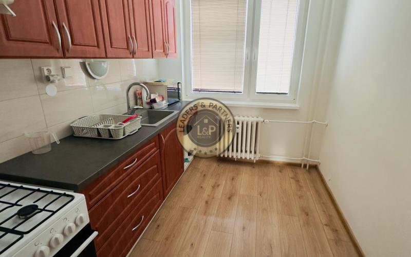 NA PREDAJ: 3-izbový byt v Hlohovci na Podzámskej ulici