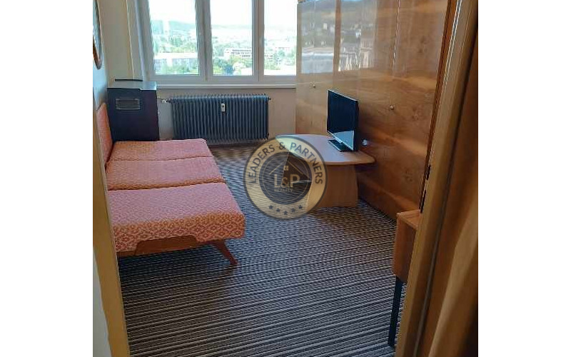 3 izbový byt Košice - Sever, Národná trieda, balkón, pôvodný stav, nádherný výhľad