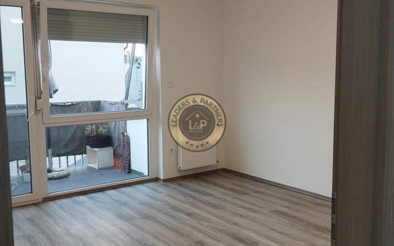 PREDAJ 2izbový byt Rajka.