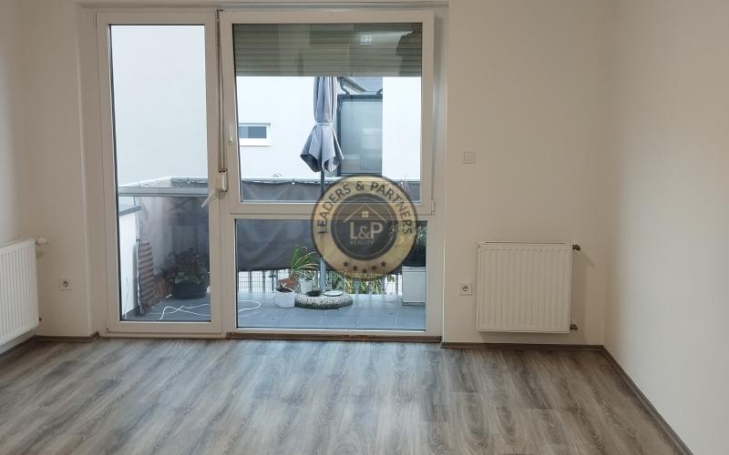 PREDAJ 2izbový byt Rajka.