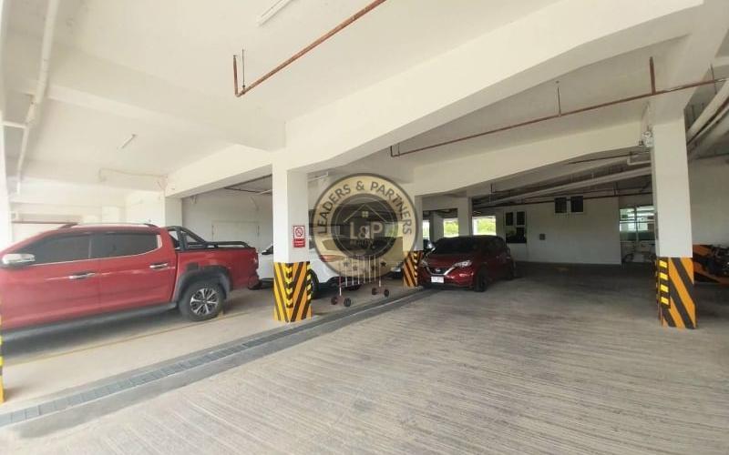 Thajsko-Pattaya-2izbový byt-La Santir Condo