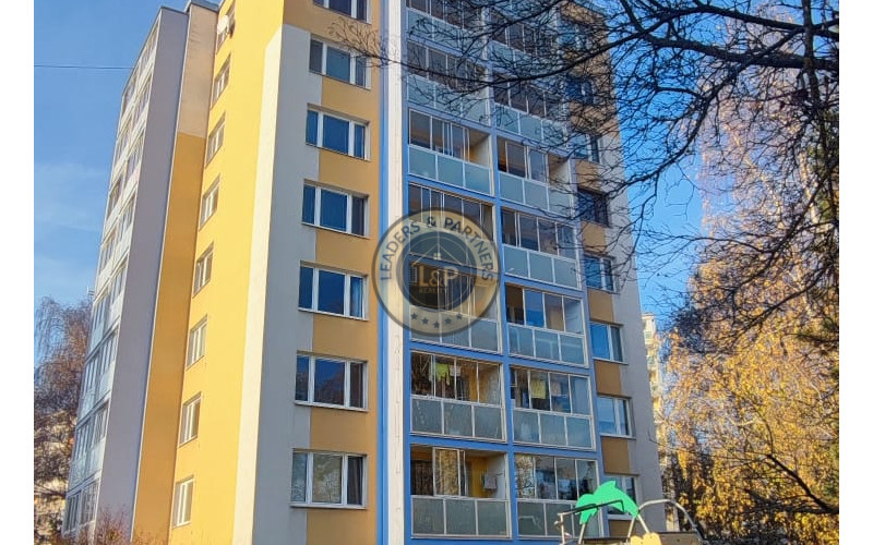 PREDAJ veľký zrekonštruovaný 2-izb.byt, komplet zariadený, v  blízkosti  Lesoparku