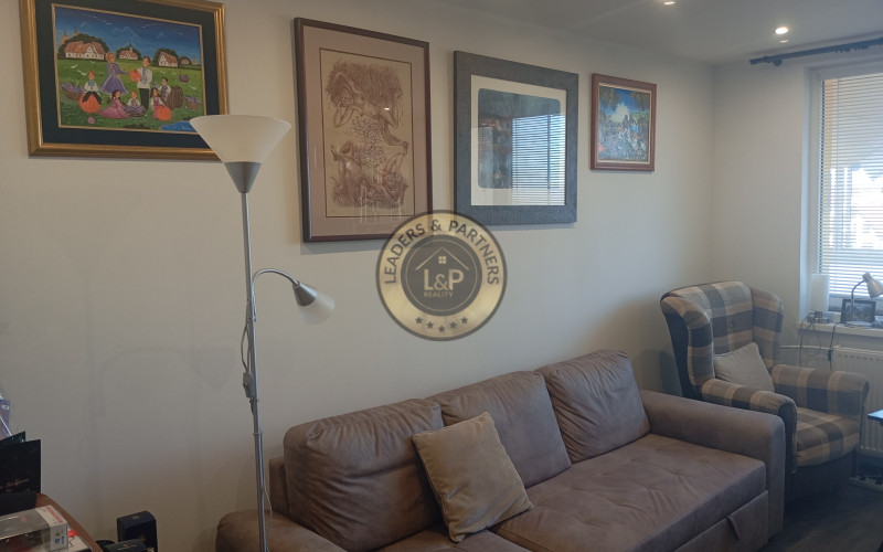 PREDAJ veľký zrekonštruovaný 2-izb.byt, komplet zariadený, v  blízkosti  Lesoparku