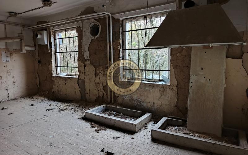 2 podlažná budova Alekšince-Lahne