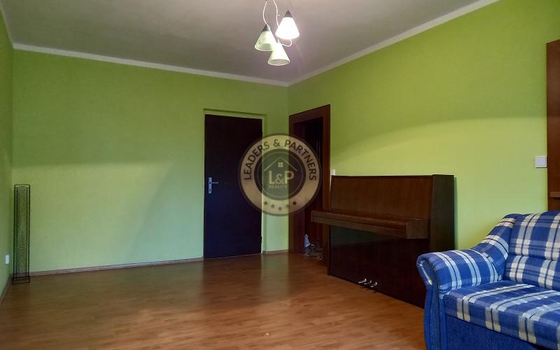 REZERVOVANÉ - NA PREDAJ 4 izbový byt s balkónom FIĽAKOVO okres LC