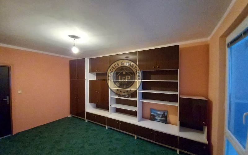 REZERVOVANÉ - NA PREDAJ 4 izbový byt s balkónom FIĽAKOVO okres LC