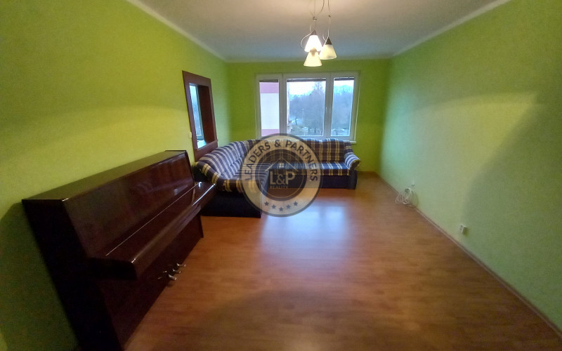 REZERVOVANÉ - NA PREDAJ 4 izbový byt s balkónom FIĽAKOVO okres LC