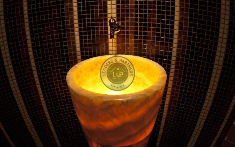 Odstúpenie WELLNESS a BEAUTY CENTRA, v blízkosti starého mesta