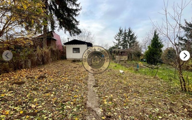 Predaj záhrada s chatou ,Rača Pekná cesta