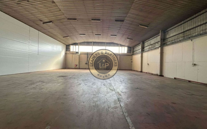 Na predaj prevádzkové a skladové haly s administratívou v Trnave na Chovateľskej ulici