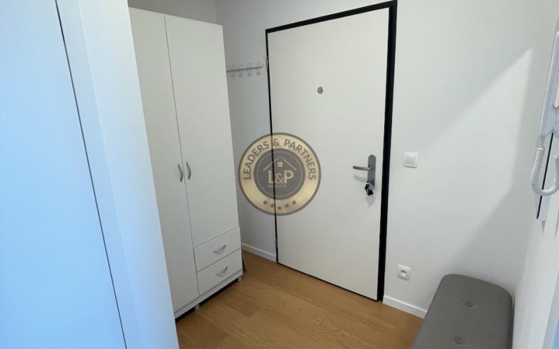 Na prenájom moderný 3-izbový byt v Prúdoch s parkovaním v garáži