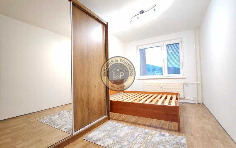 REZERVOVANÉ Slnečný 3-izbový byt v tichej, VYHĽADÁVANEJ lokalite Dubnica nad Váhom