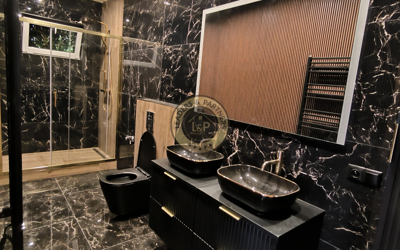 Prenájom 3 izbový byt s veľkou terasou