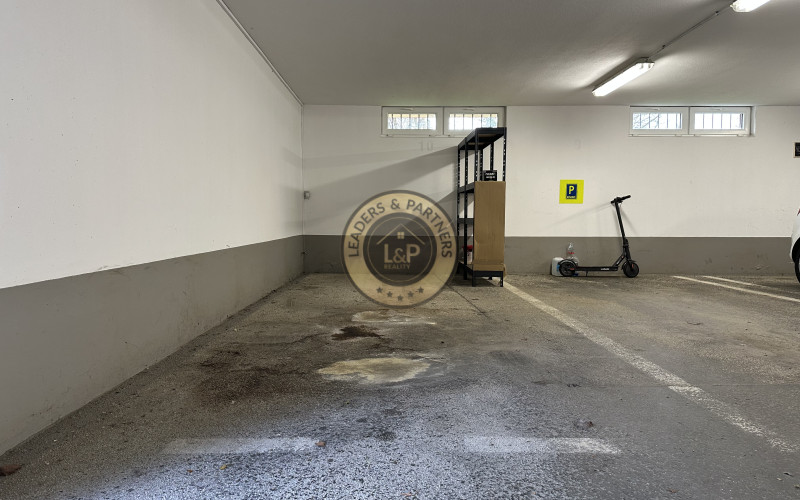 Parkovacie miesto v garáži na predaj