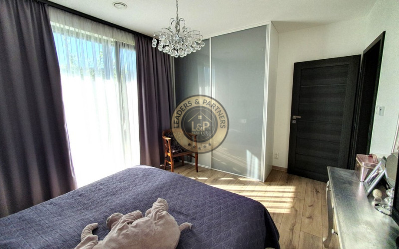 PREDAJ: 5 r. novostavba 5 izb. rodinný dom 242 m2 Batizovce