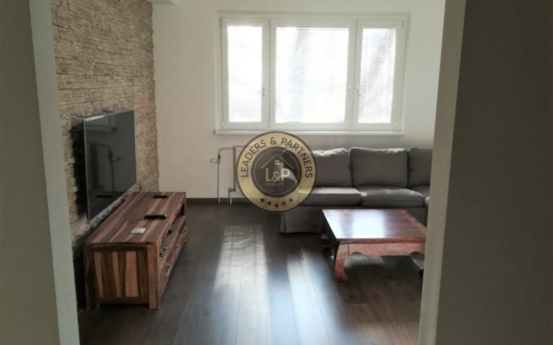 Priestranný 2-izbový byt na prenájom PETRŽALKA