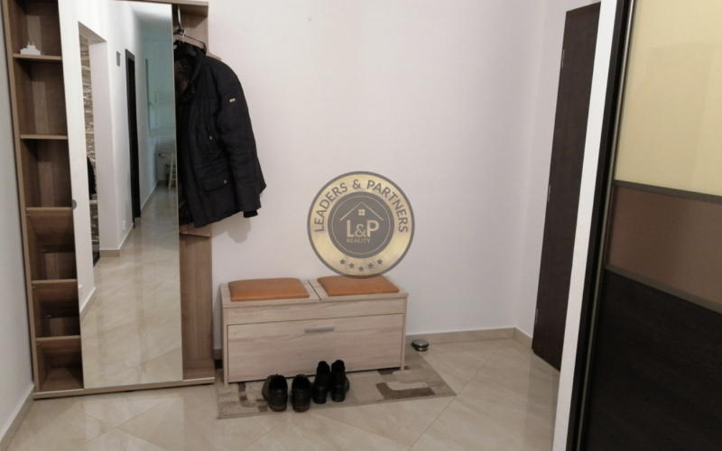 Priestranný 2-izbový byt na prenájom PETRŽALKA