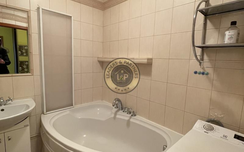 Na predaj priestranný 3-izbový byt na Jiráskovej ulici