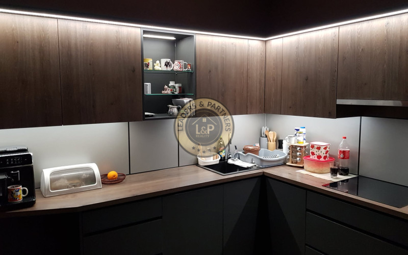 PREDAJ rodinný dom s kvetinárstvom Rajka