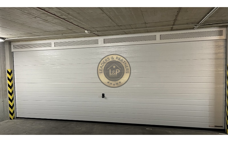 Extra veľká garáž v Novej Matadorka