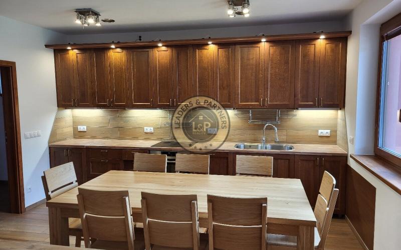 Zariadený 4-izbový rodinný dom v Stupave