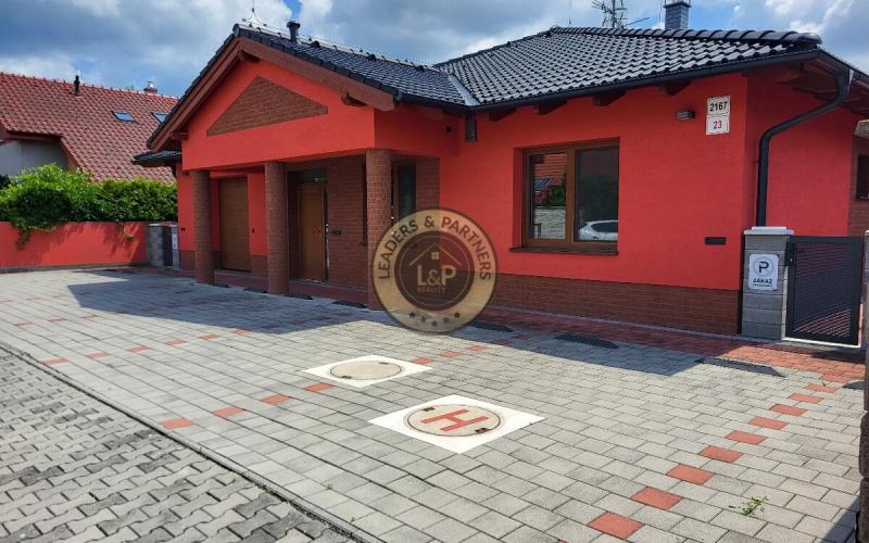 Zariadený 4-izbový rodinný dom v Stupave