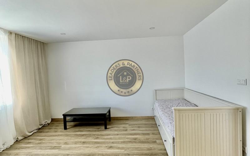 Na prenájom útulný 3-izbový novo-zrekonštruovaný rodinný dom v obci Bučany